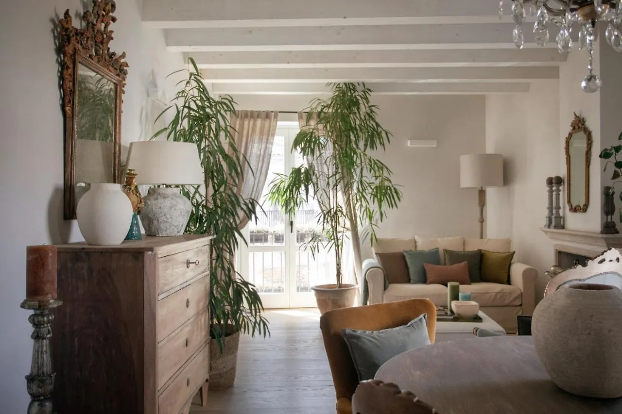 Sui Tetti Di Balarm Boutique Rooms Palermo